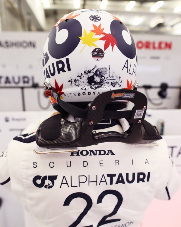 角田裕毅 2023年F1ヘルメット写真 : F1通信jp