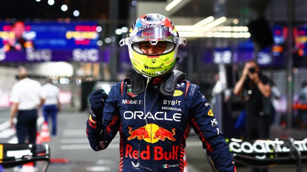 セルジオ・ぺレス 2023年F1ヘルメット写真 : F1通信jp セルジオ・ぺレス 2023年F1ヘルメット写真 : F1通信jp