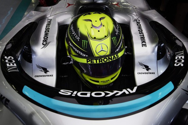 ルイス・ハミルトン 2022年F1ヘルメット写真 : F1通信jp