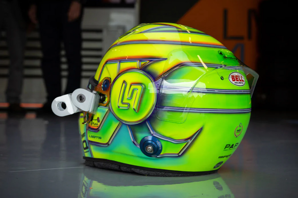 ランド・ノリス、イギリス仕様のヘルメット : F1通信jp ランド・ノリス、イギリス仕様のヘルメット : F1通信jp