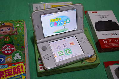 とびだせどうぶつの森 3ds Llパック本体の中古 激安はこちら とびだせ どうぶつの森 激安購入 中古はこちら