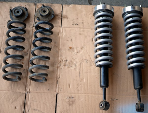 ZEAL フロントアップスペーサー プラド120 / サーフ215【プロスタッフ