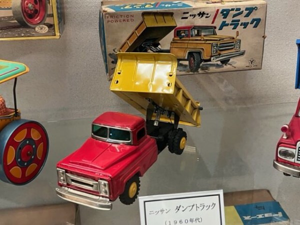 昭和30年 ブリキ ニッサン ジュニア トラック ダンプカー 日産