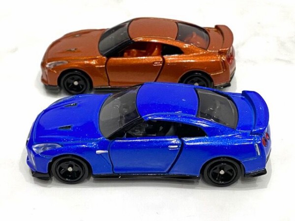 日産特注トミカ NISSAN GT-R 2020 model (ワンガンブルー