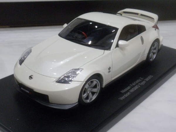 1/18 オートアート フェアレディZ version NISMO TYPE 380RS
