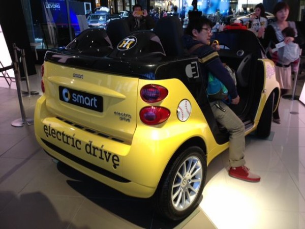 NOREV smart fortwo electric drive cabrio : FAIRLADY Z fan