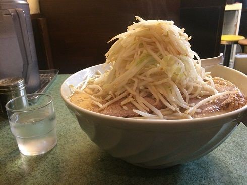 ラーメン二郎小滝橋通り店の大二郎 麺増し増し ２ 野菜増し増し 東京刺激クラブ