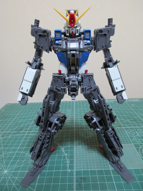 ガンプラ MG 強化型ZZガンダム Ver.Ka製作（腕部フレーム製作