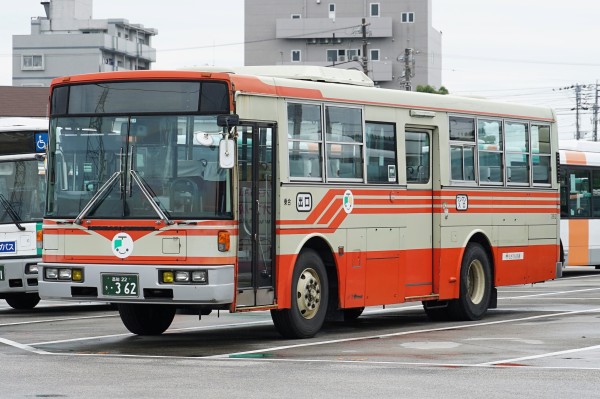 とさでん交通362 : とびぃの落書帳