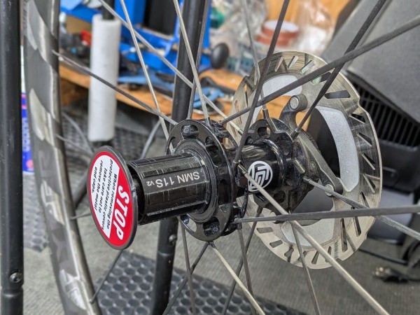 中古品販売】極上 LUN HYPER 2023 D33 ホイールセット : えふえ