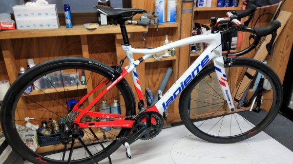 バラ完組み上げ LAPIERRE PULSIUM SL ULTIMATEを組み上げる : え