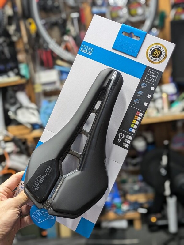 Sella Italia SLRからの変更に最適！PRO Stealth Curved （プロ