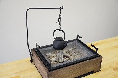 高級感 炭火焼きコンロ 通販 : 囲炉裏・火鉢・七輪のうんちく － 炭火道 座卓・ちゃぶ台