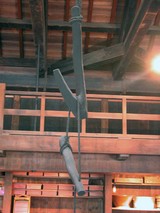 囲炉裏の道具 自在鉤 : 囲炉裏・火鉢・七輪のうんちく － 炭火道