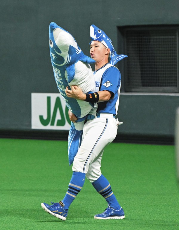 杉谷引退 ハムファン集合 ファイターズ王国 日ハムまとめブログ