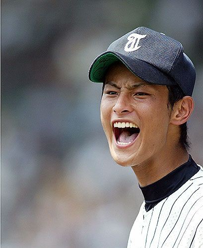 悲報 ダルビッシュ有さん 冗談みたいな髪型になる ファイターズ王国 日ハムまとめブログ 悲報 ダルビッシュ有さん 冗談みたいな髪型になる ファイターズ王国 日ハムまとめブログ