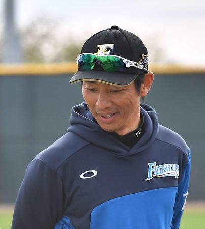 日本ハム城石コーチ 練習中に倒れ救急搬送される ファイターズ王国 日ハムまとめブログ