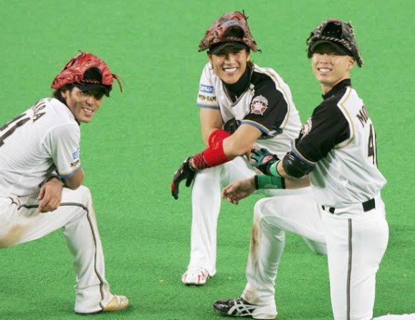 定番 日本ハムファイターズ新庄ユニフォーム 北海道移転当時の 応援グッズ