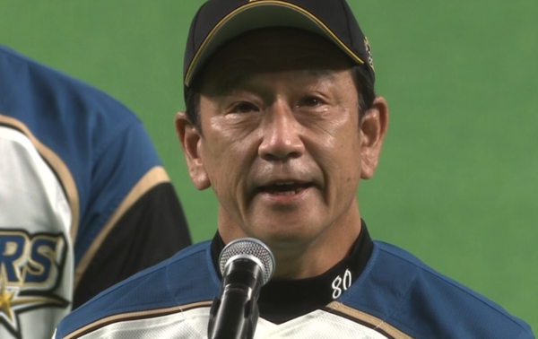 栗山英樹監督10年間本当にお疲れ様でした ポリー速報