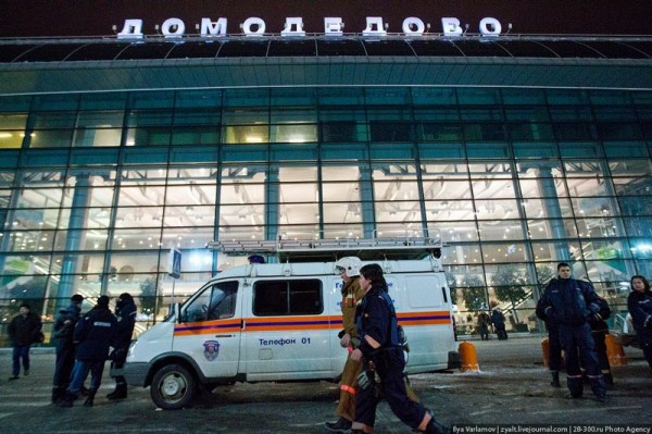 モスクワ ドモジェドボ国際空港で起きた自爆テロ 事件直後の高画質写真まとめ 78枚 フィストリア