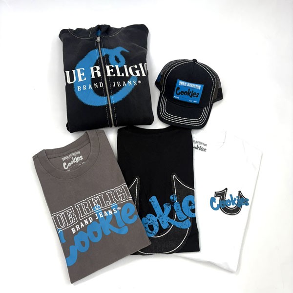 アヒルさん専用まとめ売りミニマルアンドTRUE RELIGION TRUE RELIGION - SET UP - メルカリ
