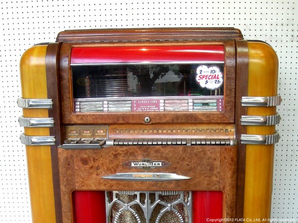□VINTAGEジュークボックス展示中！ : Today's FLAT4