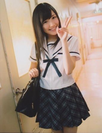 渡辺麻友 まゆゆ ギンガムチェック 生写真 入手情報 : AKB48 グッズ