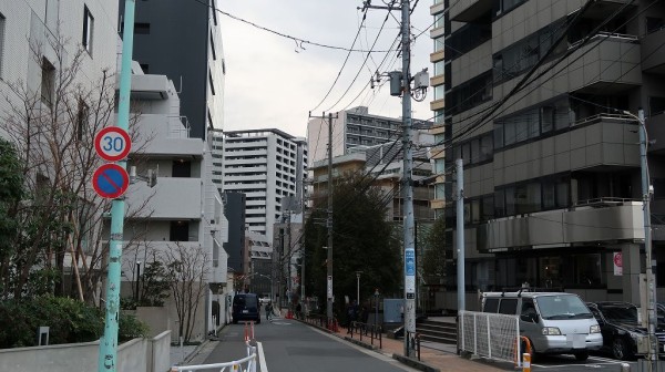 ダーウィンズゲーム 聖地巡礼 渋谷 代々木編 フラバーのふらふらアニメ聖地巡礼