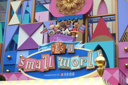 Tdl18apr イッツ ア スモールワールドのリニューアルとミュージカル メリーポピンズ 続 空飛ぶ絨毯日誌