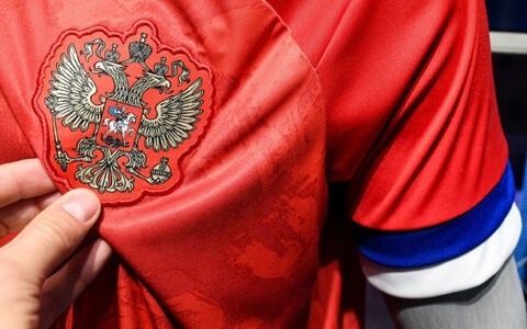 「ロシア代表 新ユニフォーム 拒否」の画像検索結果
