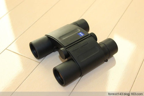 Carl Zeiss Victory Compact 10×25 T* : 賞月観星