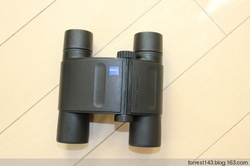 Carl Zeiss Victory Compact 10×25 T* : 賞月観星