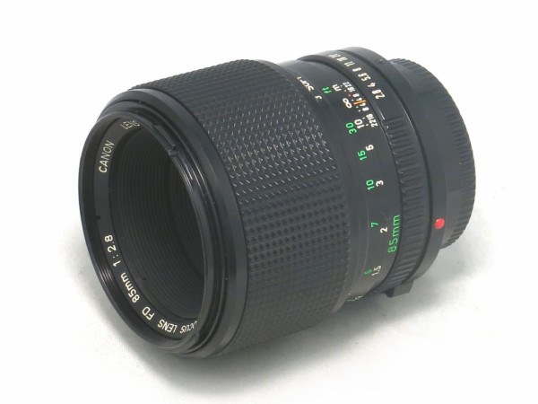キヤノン New FD 85mm F2.8 SOFTFOCUS : オールドレンズのフォトベルゼ
