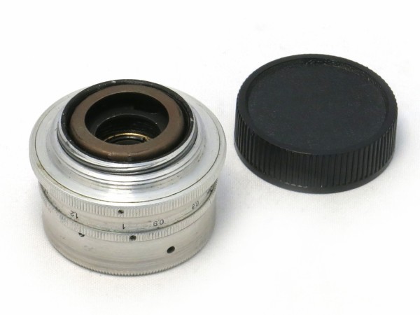 ロモ 40mm F4 T-43 （Smena 8M Leica-Lマウント改造） : オールドレンズのフォトベルゼ