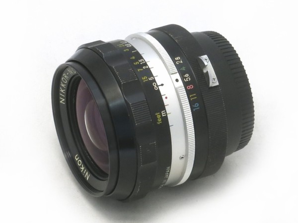 レンズ(単焦点) NIKKOR Auto 24mm F2.8 NIKKOR Z DX 24mm f/1.7 - 概要 | NIKKORレンズ | ニコン