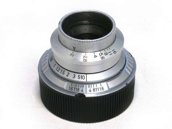 アストロベルリン GAUSS-TACHAR 32mm F2 （Leica-Lマウント改造） : オールドレンズのフォトベルゼ