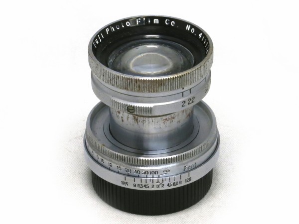 FUJI　50mmf2 美品 ボディ単体49.5万円の大型センサー機「FUJIFILM GFX50S II」。9