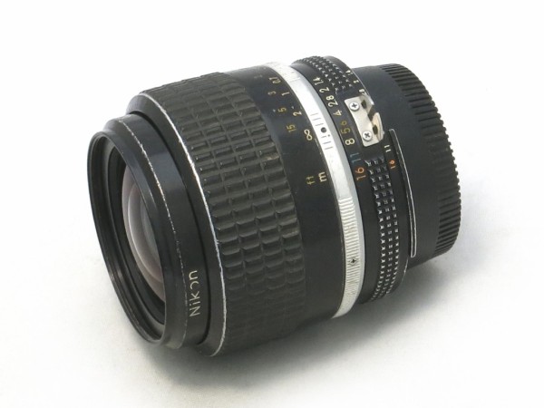 ニコン Ai-S Nikkor 35mm F1.4 : オールドレンズのフォトベルゼ