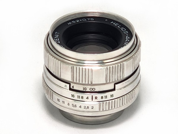 ロシア HELIOS-44M-2 58mm F2 （M42マウント） : オールドレンズの