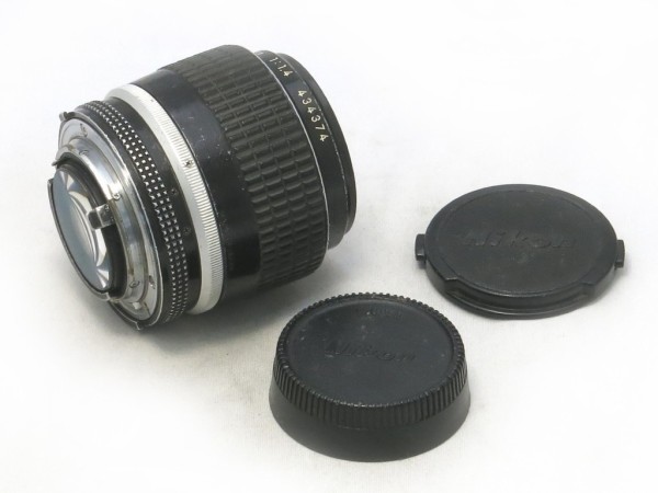 ニコン Nikon Ai-s Ais Nikkor 35mm f/1.4 MF ニコン Ai-S Nikkor 35mm F1.