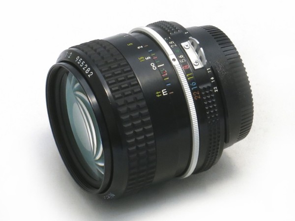 ニコン Ai Nikkor 35mm F2 : オールドレンズのフォトベルゼ