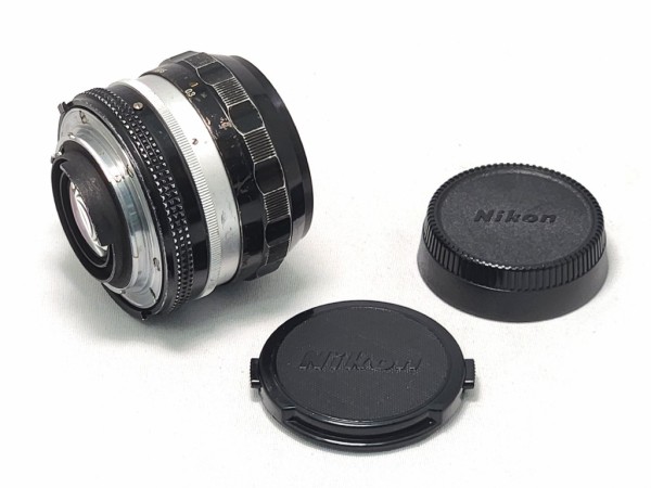 ニコン Auto Nikkor 24mm F2.8 （Ai改） : オールドレンズのフォトベルゼ