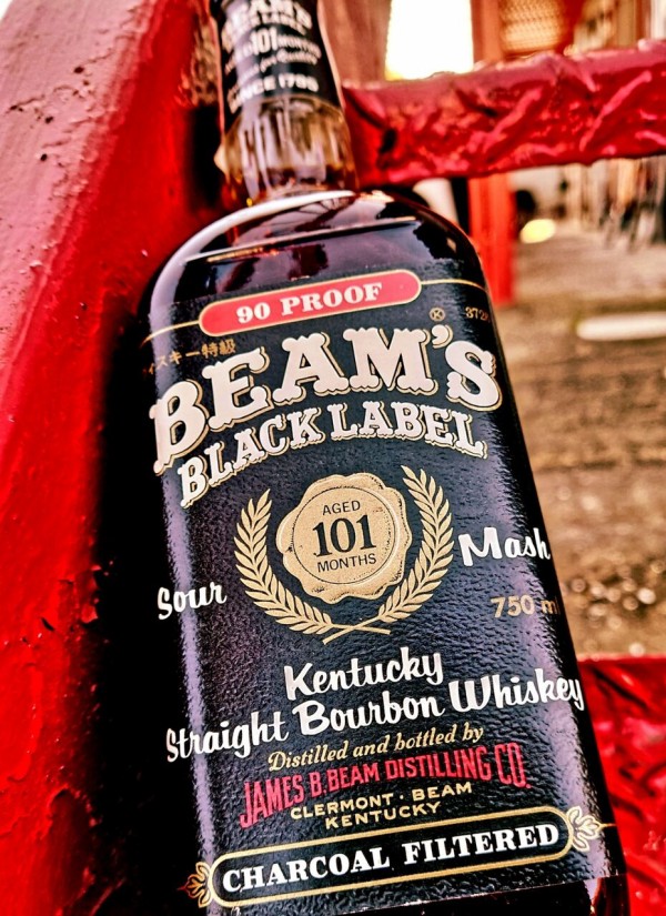 ビームズ・ブラックラベル 101マンス : バーボン、ストレート、ノー