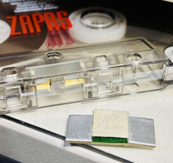 Comparsa［カセット］ ZEPP TOUR 2024 “We will”」カセットテープ風アクリルチャーム