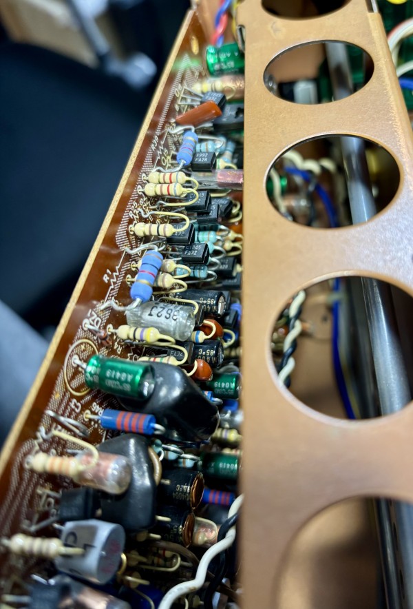 たまにはアンプでも良いですか？「サンスイAU-D907GExtraの軽メンテ