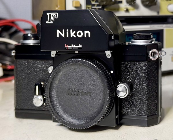 たまにはカメラでもいいですか？「今日はNikon Fで」 : 今どきカセット