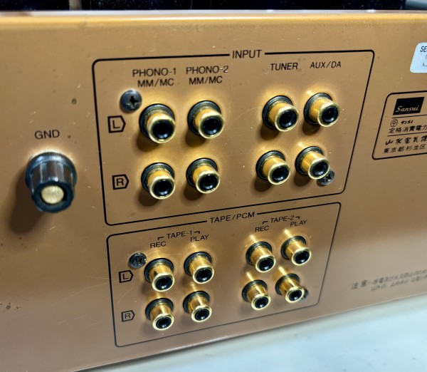 たまにはアンプでも良いですか？「サンスイAU-D907GExtraの軽メンテ