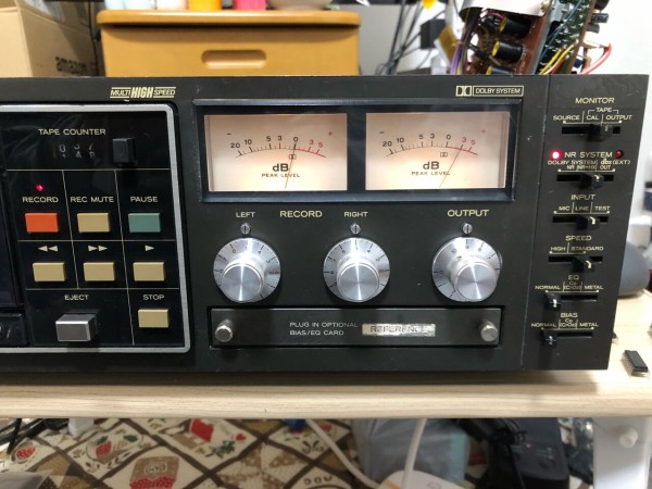 TEAC C-2X メンテ始末記:その3「ドルビーIC交換」 : 今どき TEAC C-2X メンテ始末記:その3「ドルビーIC交換」 : 今どき