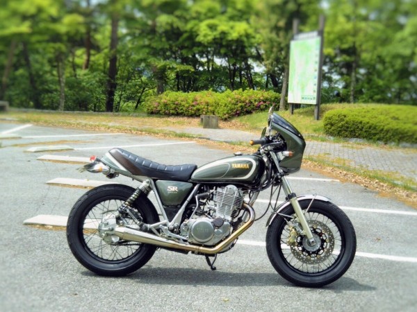 SR400 ダンデムバー SR400グラブバー タンデムバー （SR400に社外シートを装着