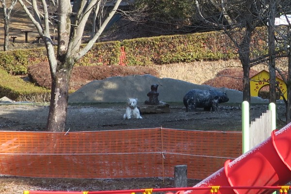 岐阜県百年公園に行ってきた 遊具は改修工事中だったけど やまさんがくる